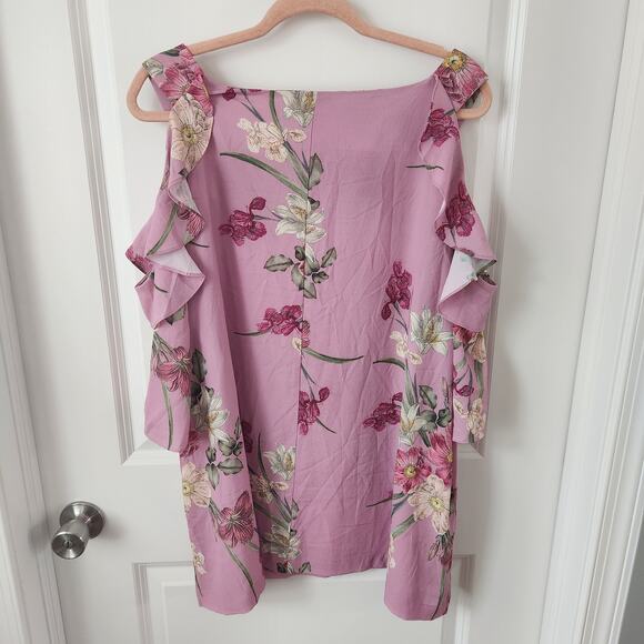 City Chic Light Purple Floral Cold Shoulder Short Sleeve Top Size 22 - Picture 7 of 8